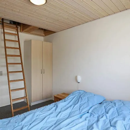 20 Person In Vinderup-by Traum Vinderup